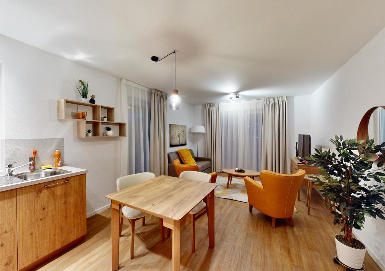 Alp Art Hotel Monthey Collombey-Muraz 外观 照片