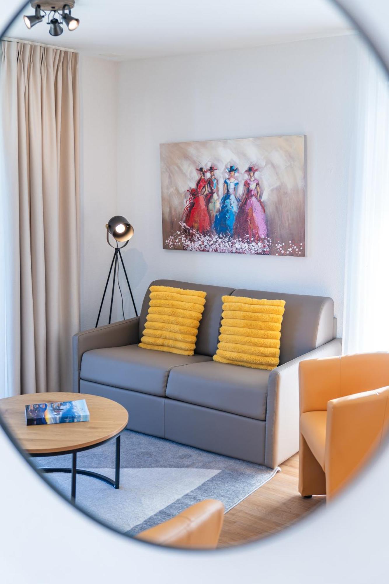 Alp Art Hotel Monthey Collombey-Muraz 外观 照片