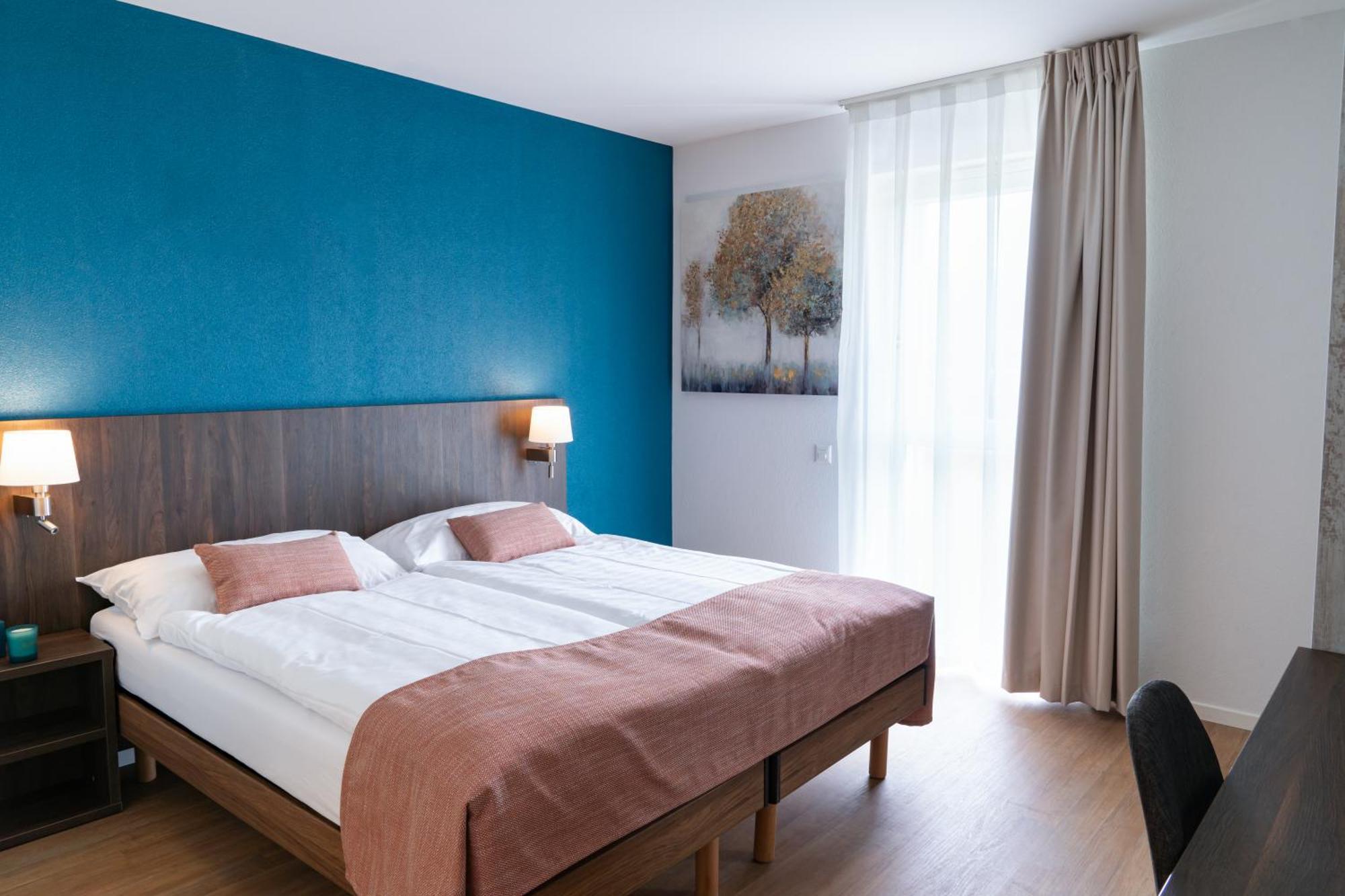 Alp Art Hotel Monthey Collombey-Muraz 外观 照片