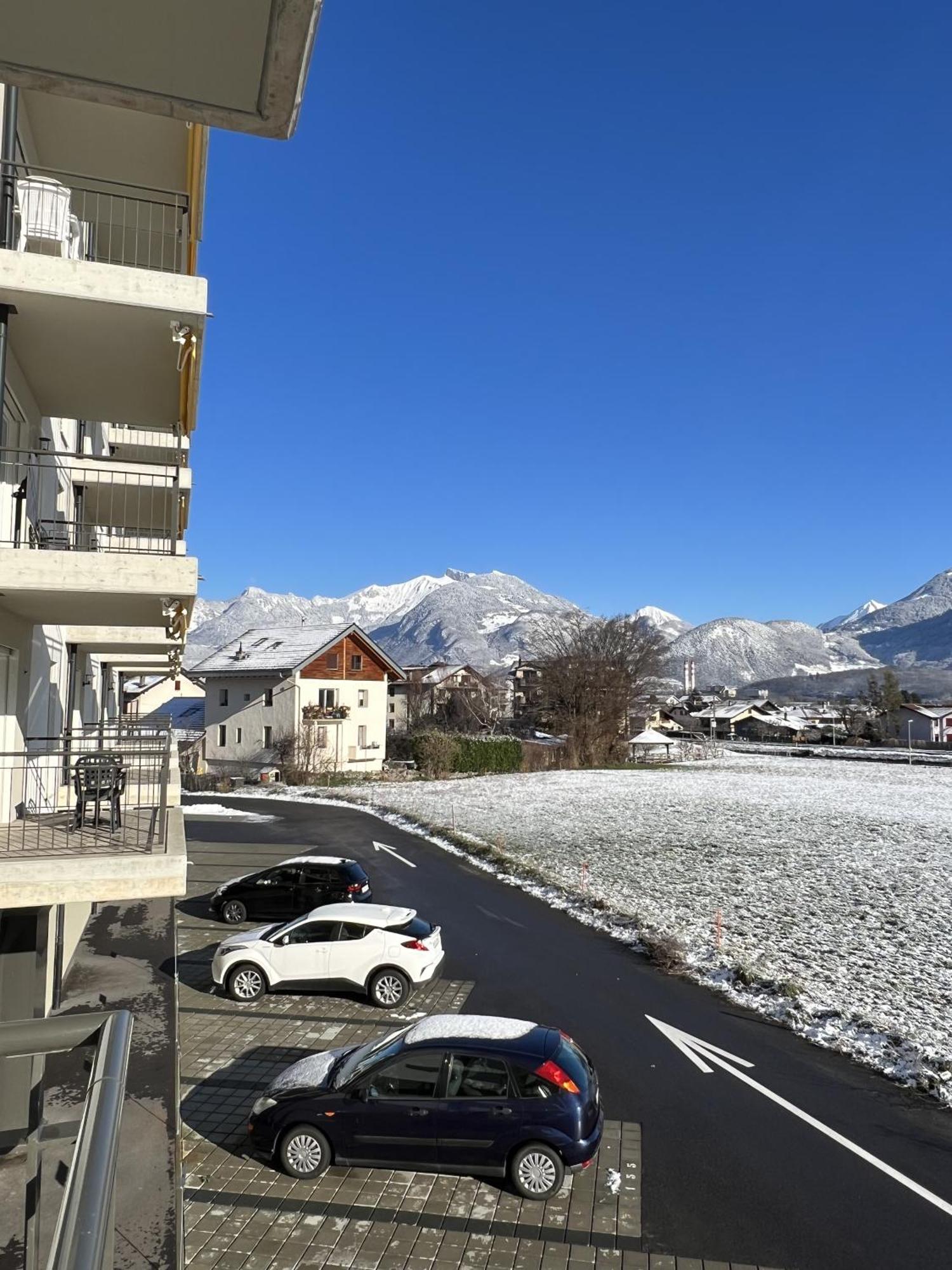 Alp Art Hotel Monthey Collombey-Muraz 外观 照片