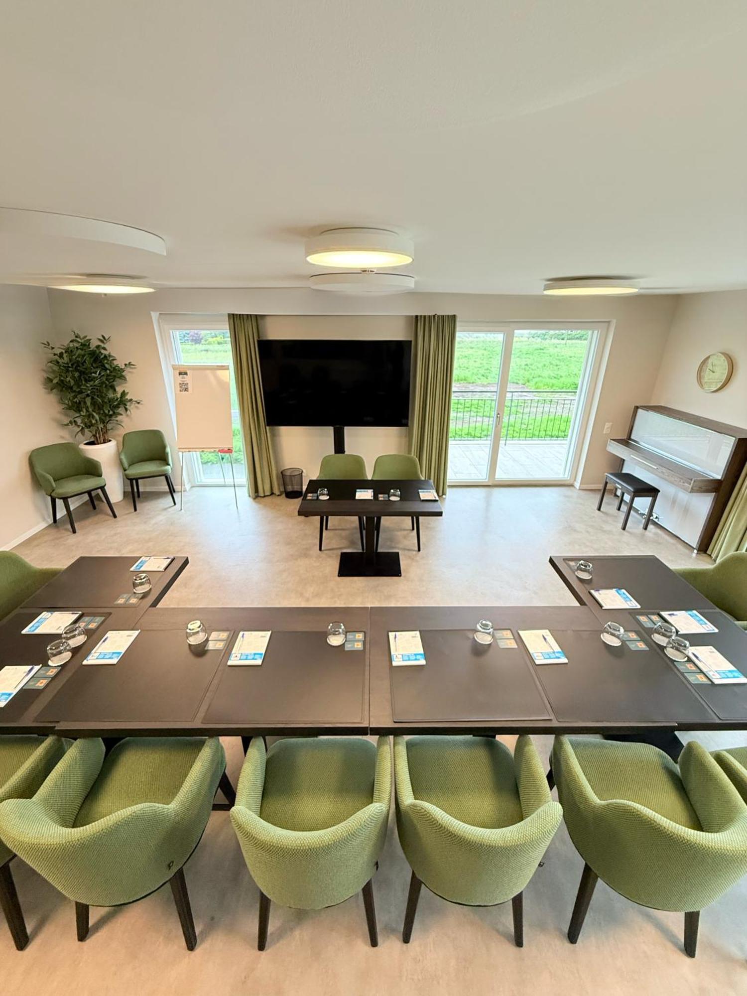 Alp Art Hotel Monthey Collombey-Muraz 外观 照片