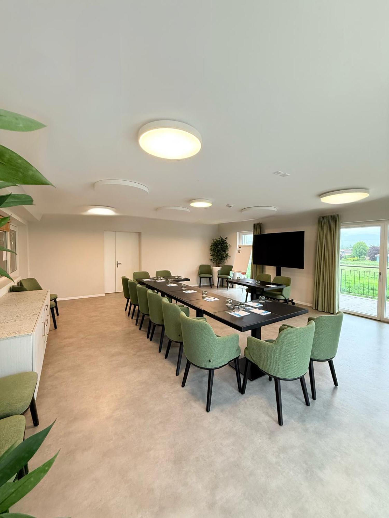 Alp Art Hotel Monthey Collombey-Muraz 外观 照片
